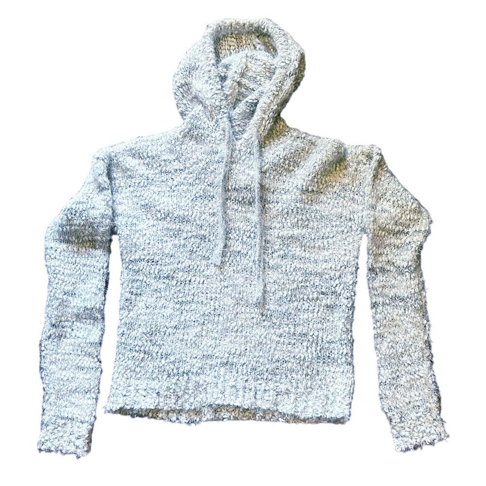 NWT Woven Heart Fuzzy Hooded Sweater White/Gray Size Small